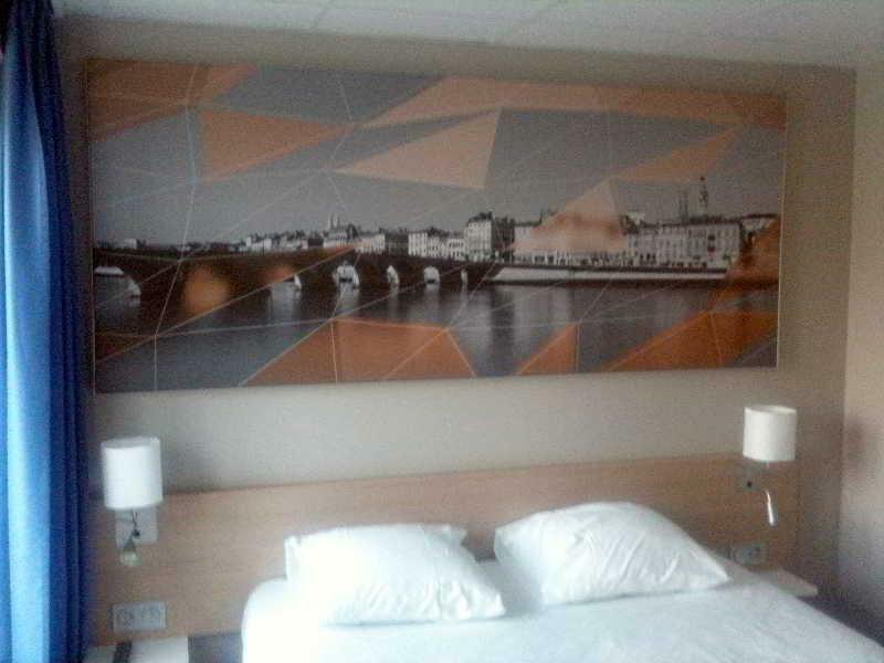 Brit Hotel Mâcon Centre Gare Exterior foto